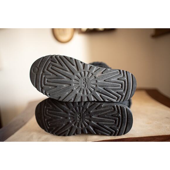 NEW Ugg Leland Knit Boots Booties 6 Gray Sweater Slip on Fold Over - Picture 4 of 6